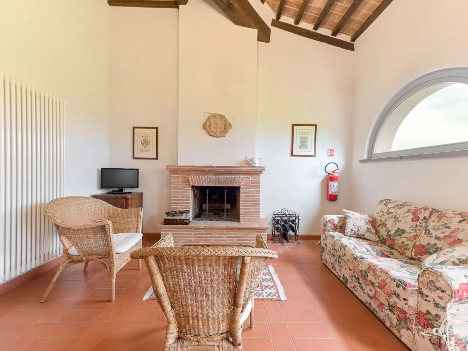Casa dell'Arco-Inside