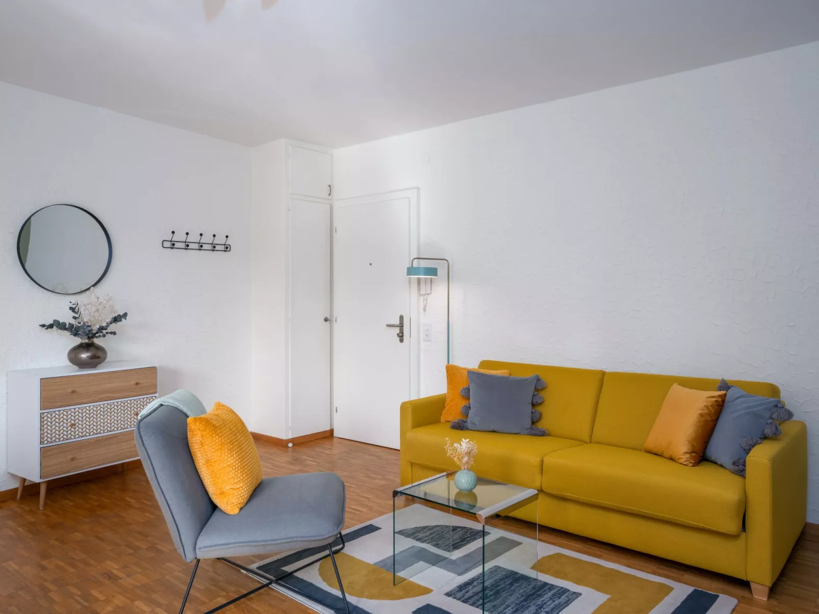 Suite Modern - Inside