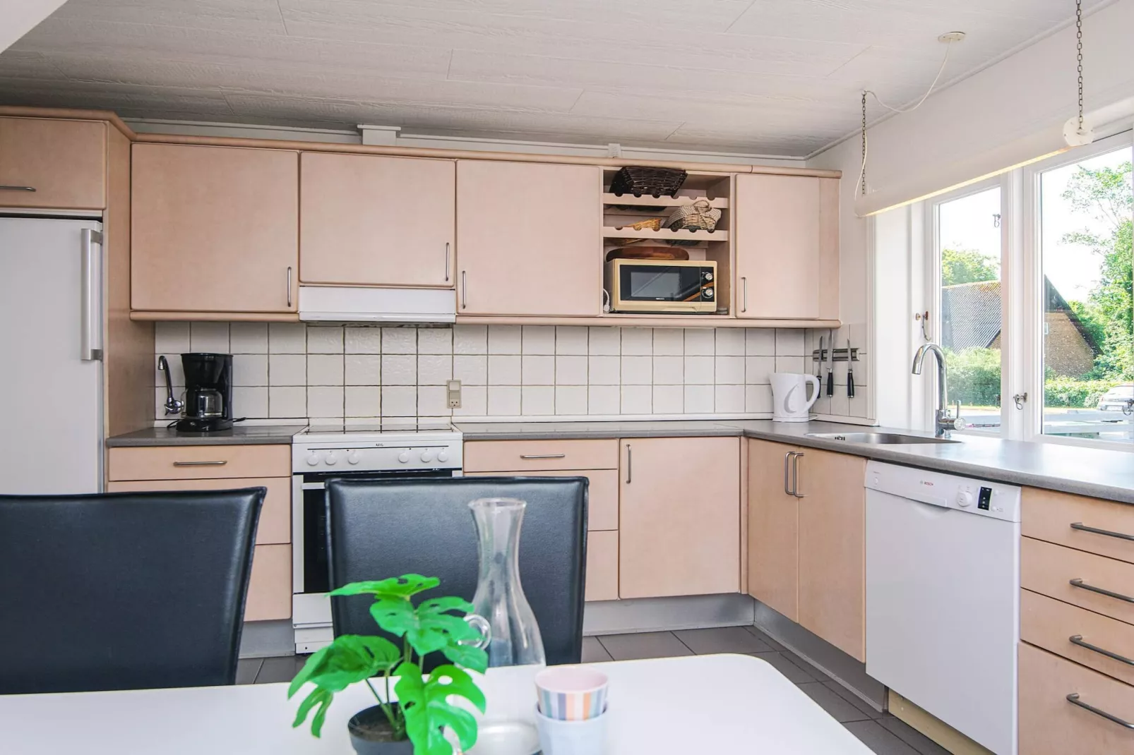 6 person holiday home in Højer-Indoor