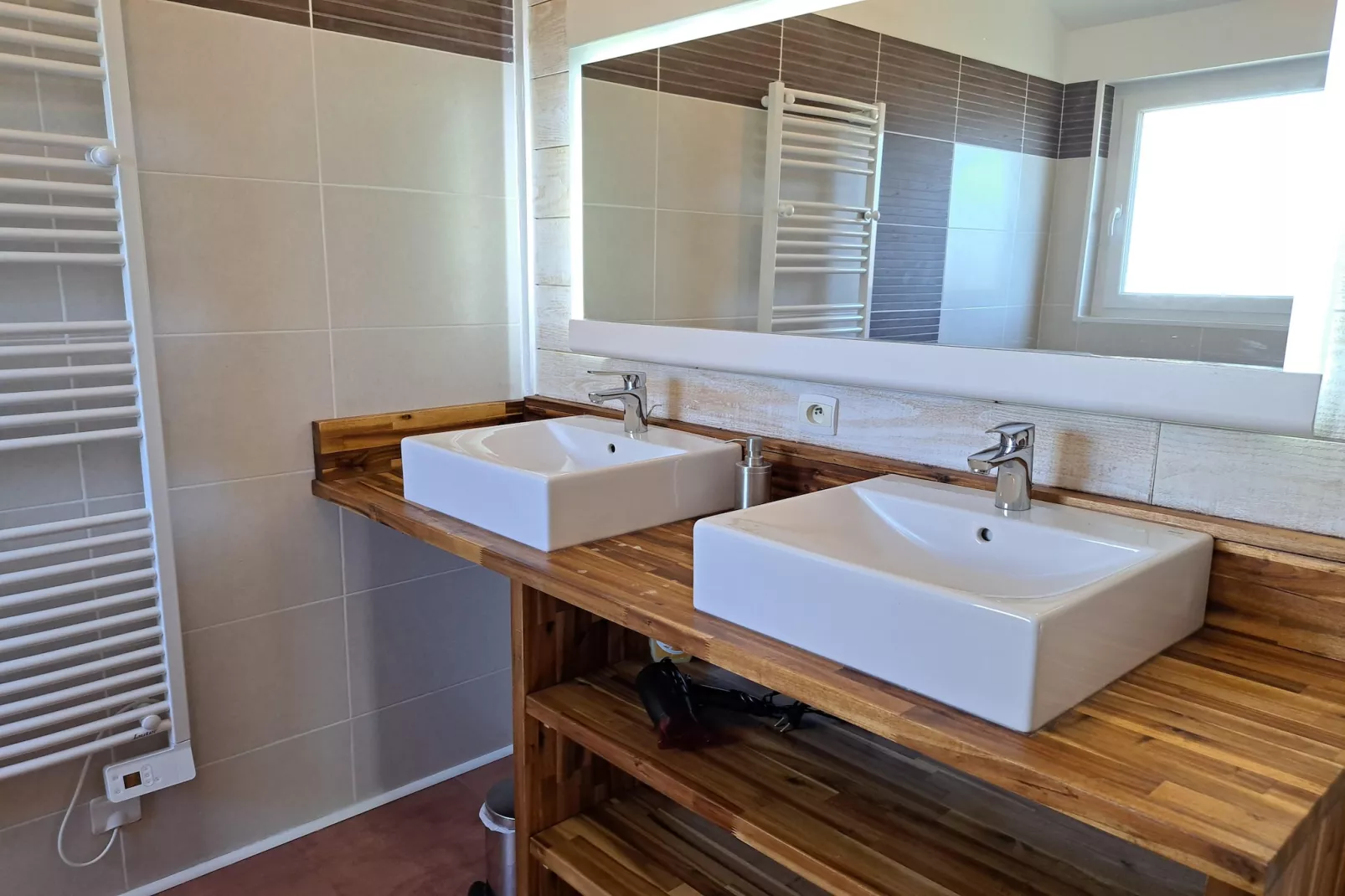 Ferienhaus in unmittelbarer Strandnähe Cléder-Bathroom