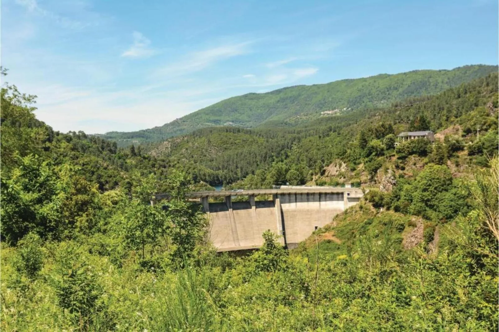 APPARTEMENT LES BROUSSES/LINDE-Zones été à 20 km