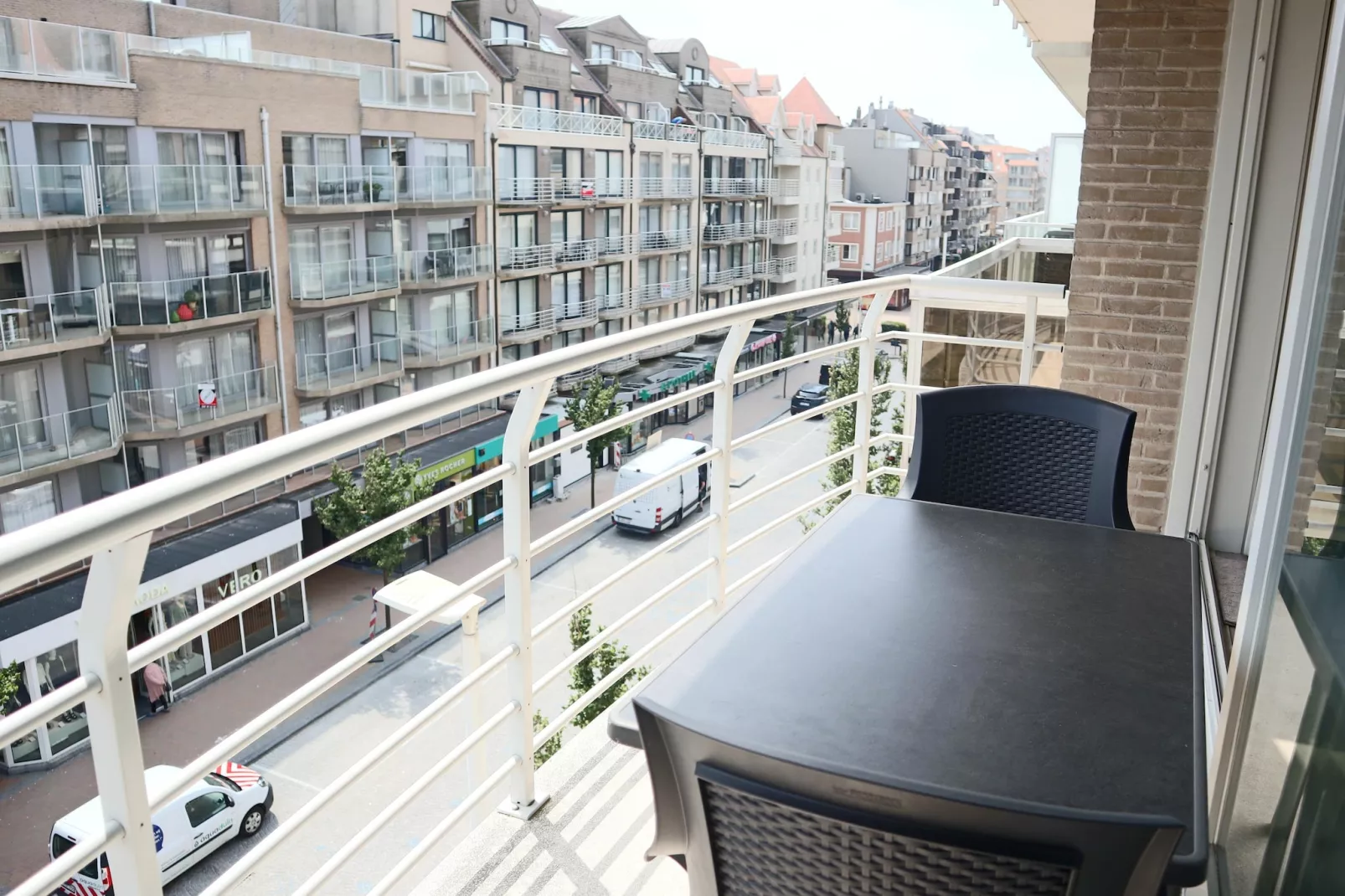 MISTRAL 0401-Terrace balcony