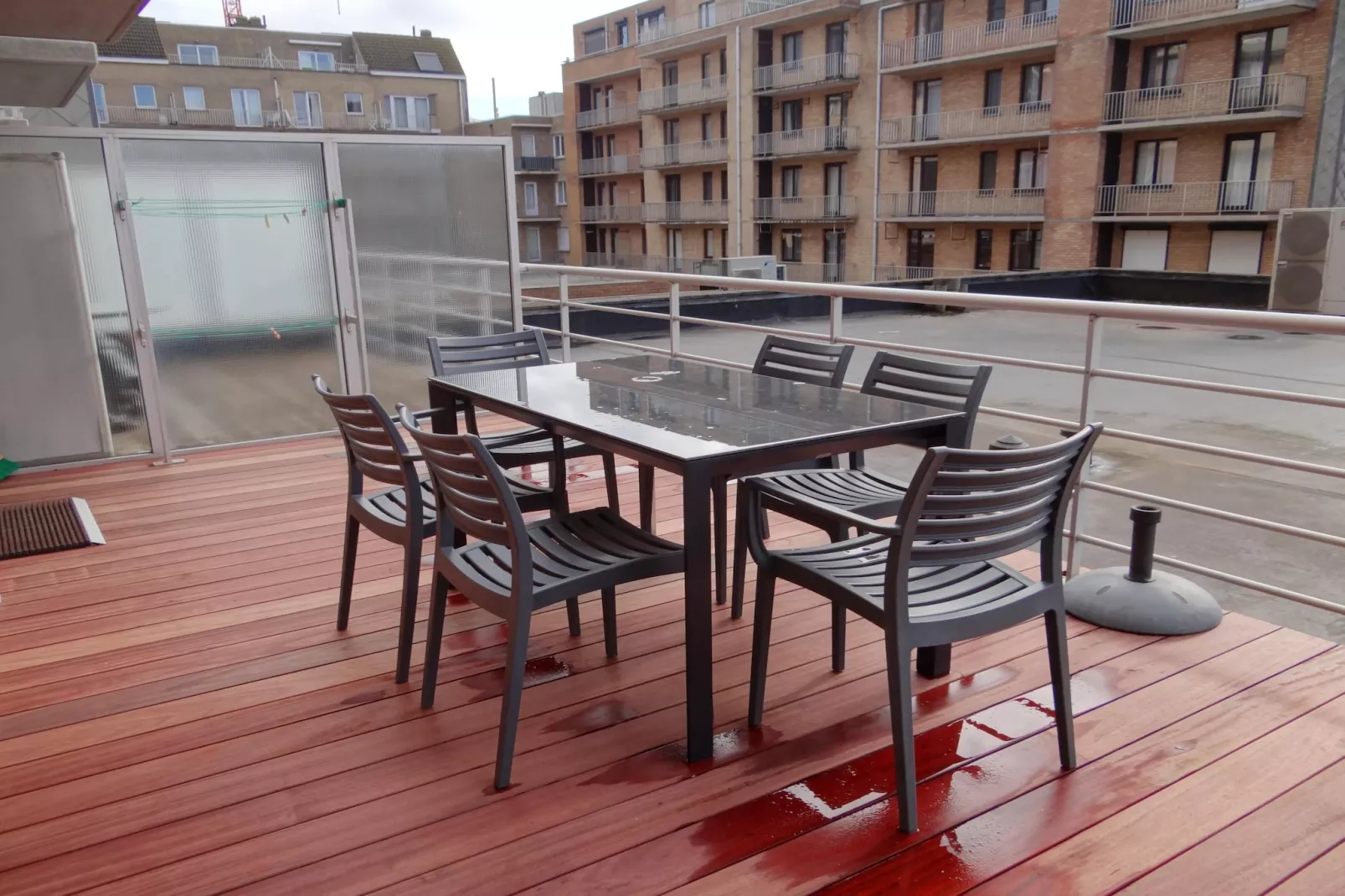 EDWARDS HOUSE 0102PK5 K-Terrasse / balcon