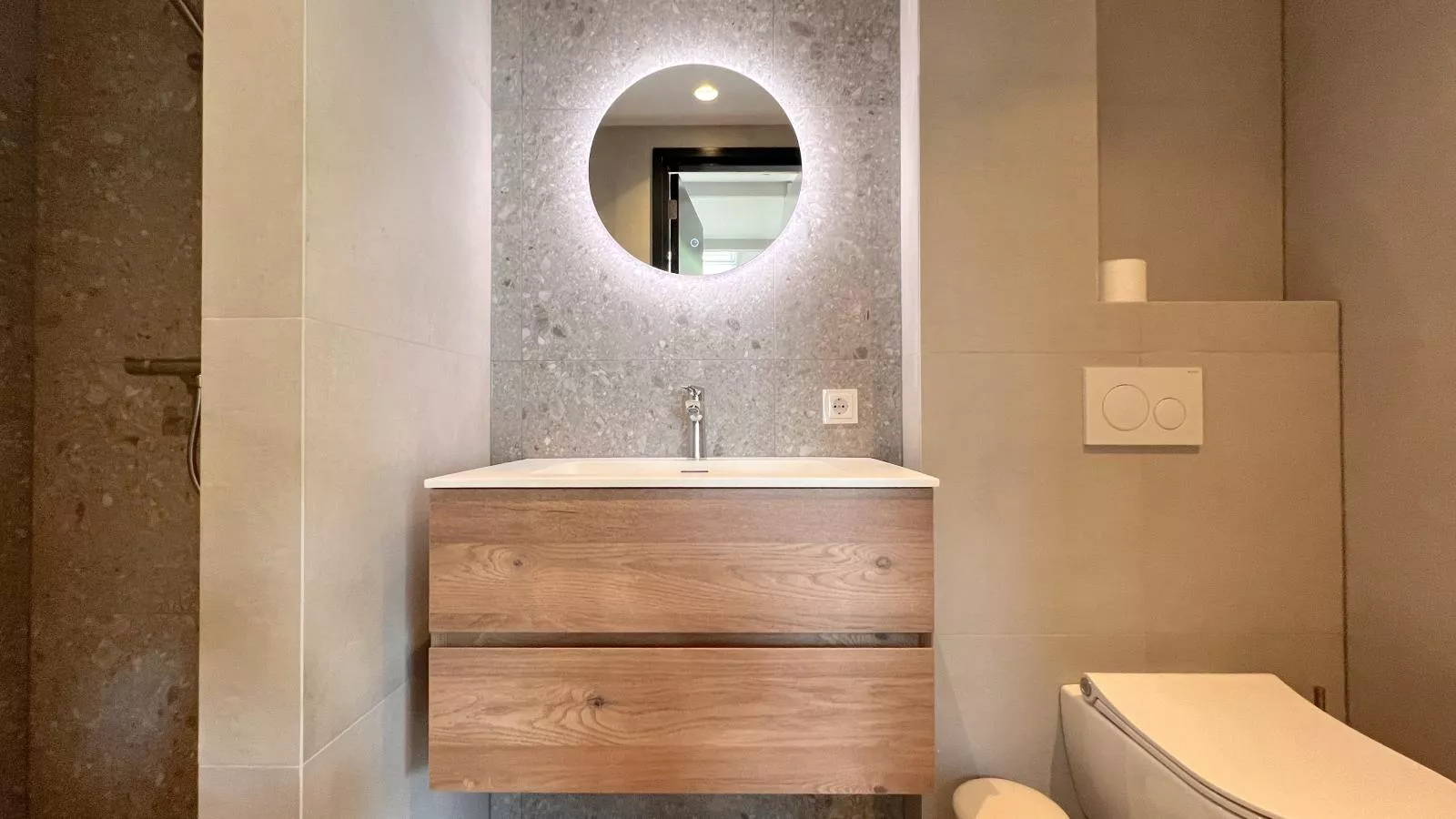 Quercus-Bathroom