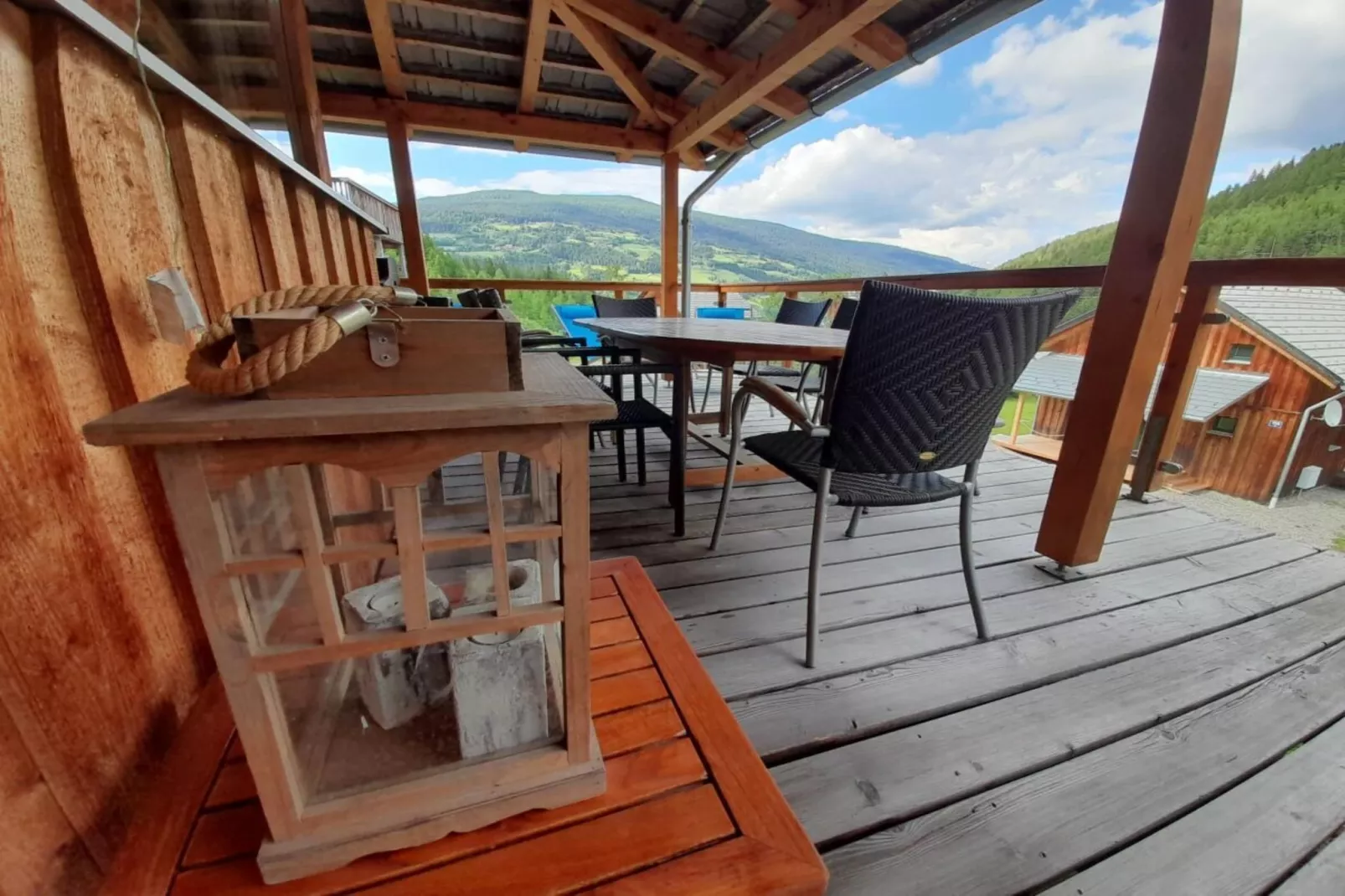 52148-Terrace balcony