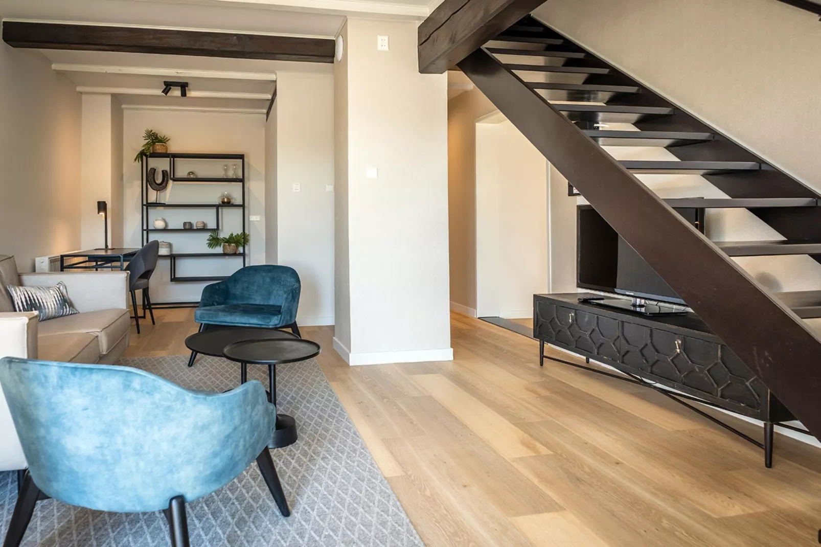 App Hoeve Holland S5-Living room