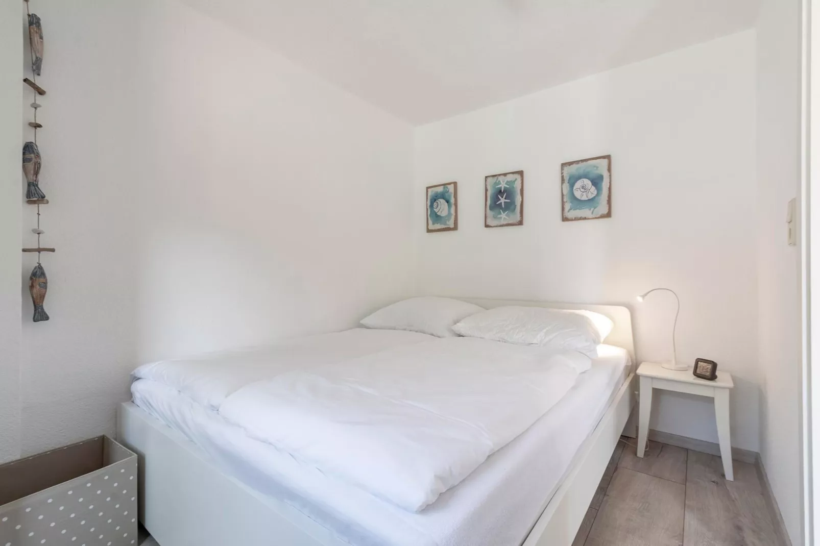 Garnekuul 44-Bedroom