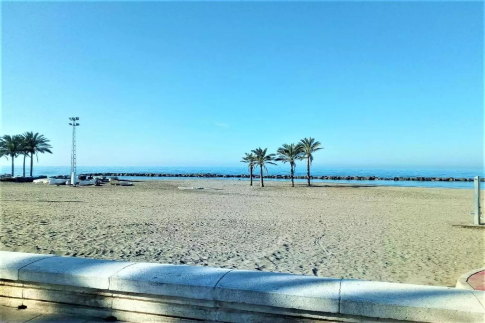 HOTUR 6P-Areas within 5km in summer