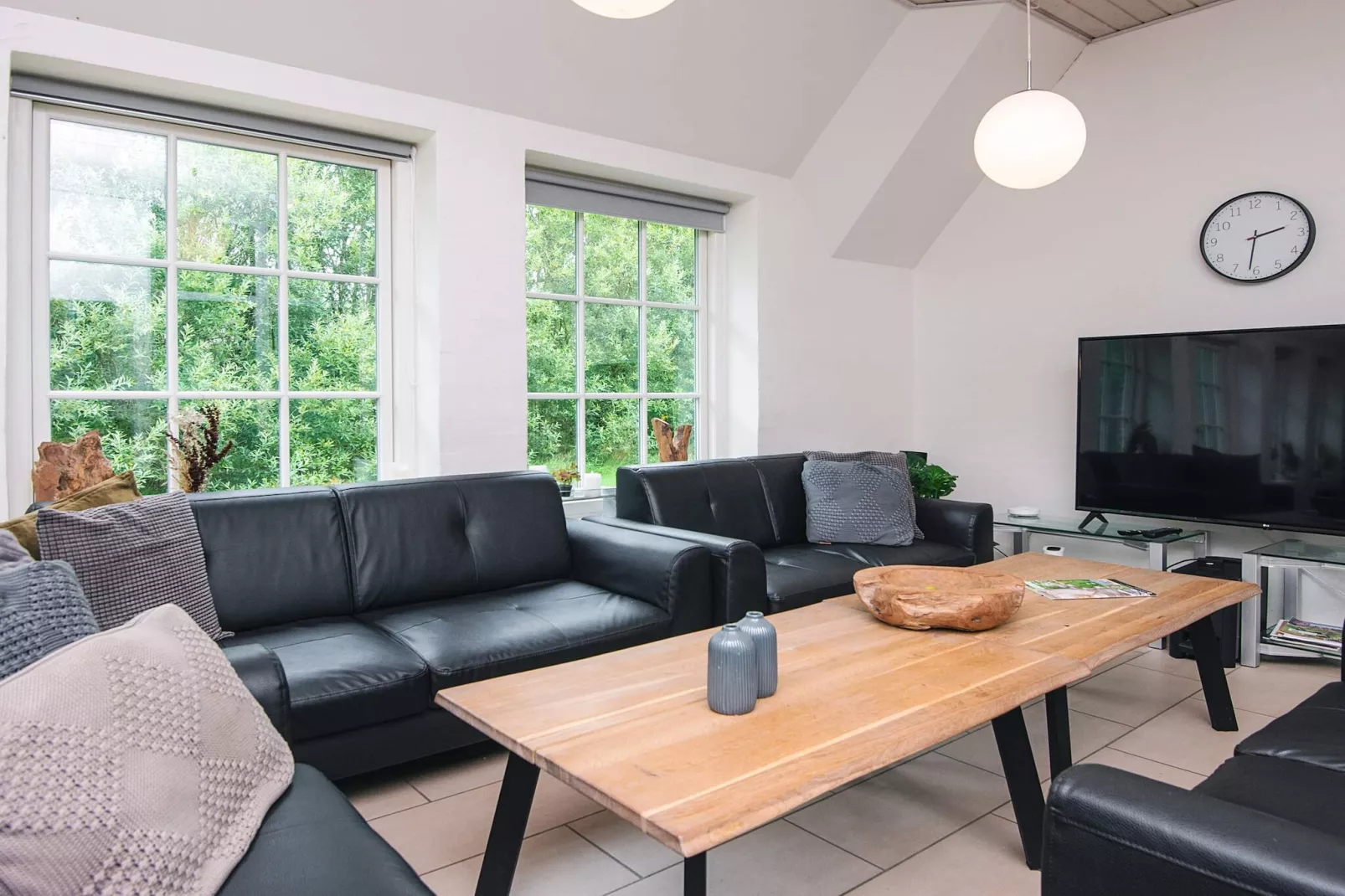 Luxury Retreat by the Sea - By Traum Ferienwohnungen-Indoor
