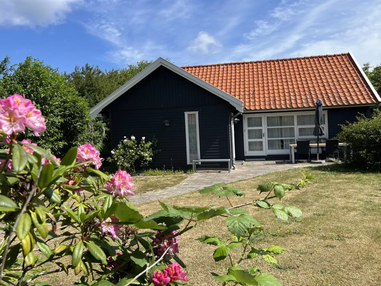 "Skyler" - 250m from the sea-Draußen