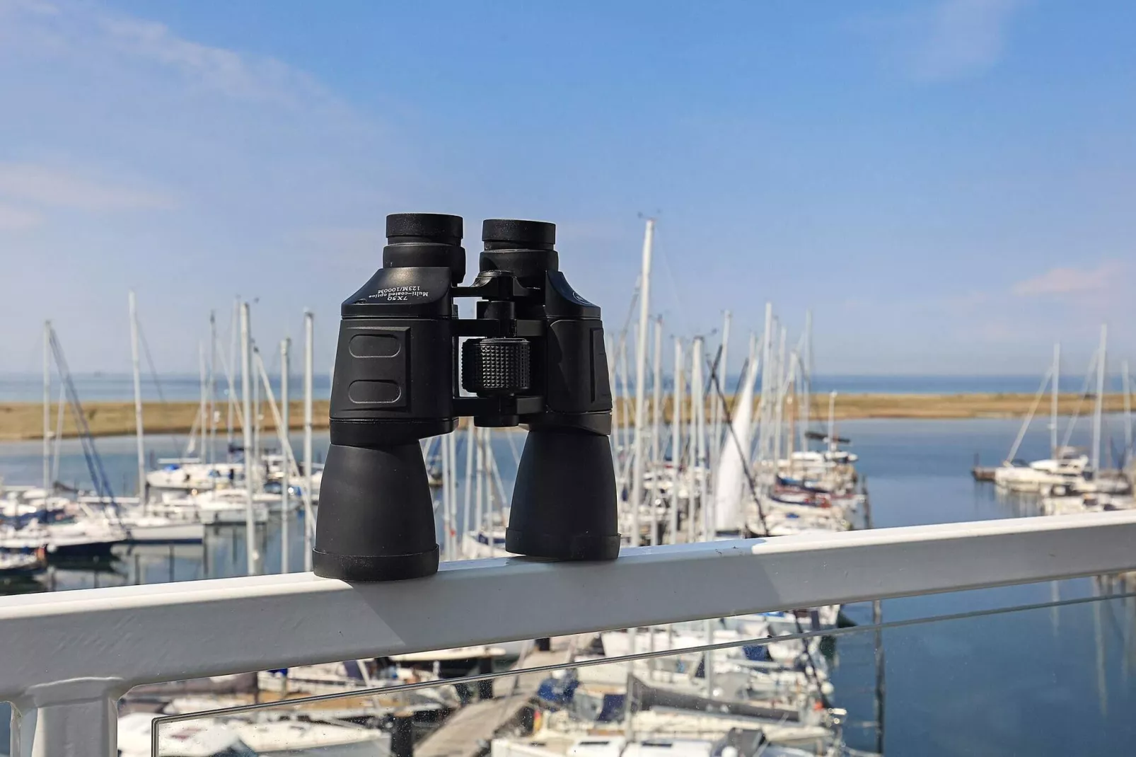 Harbour view apartment in Wendtorf-Water view