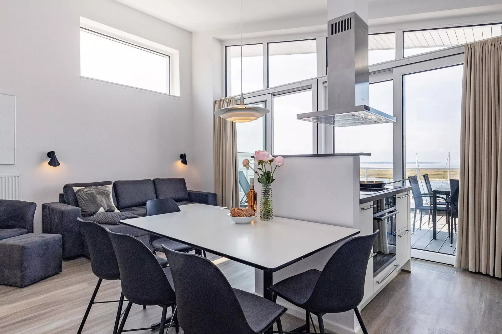 Harbour view apartment in Wendtorf-Indoor