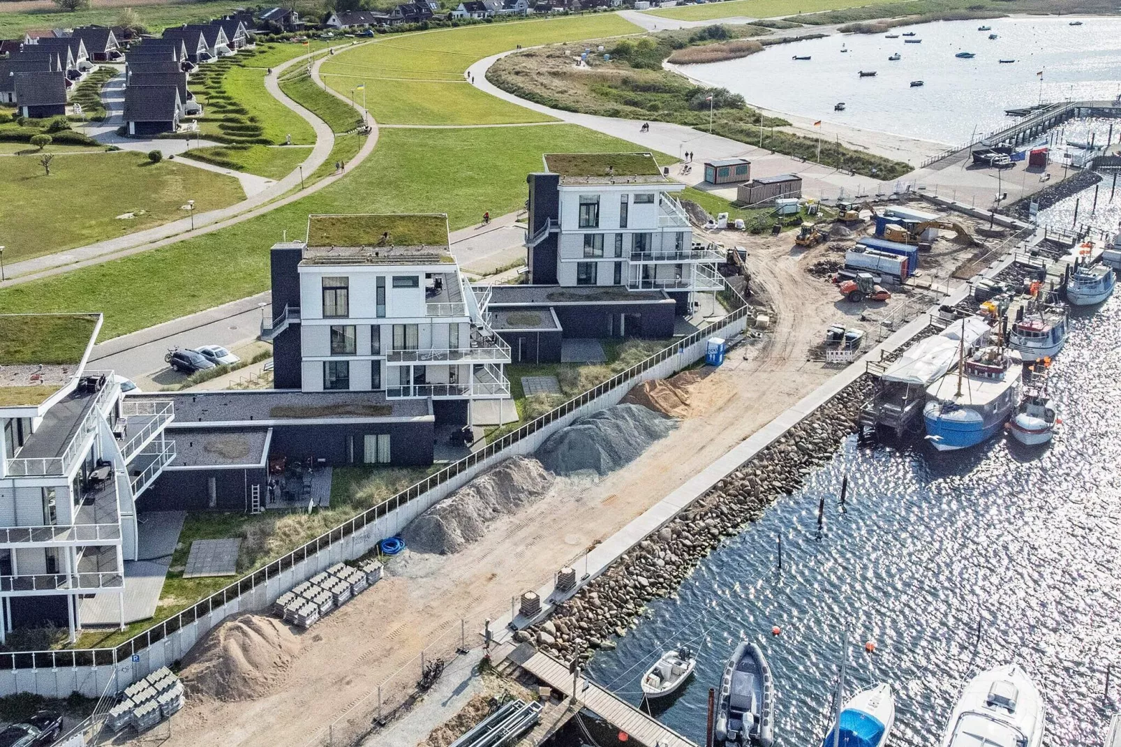 Harbour view apartment in Wendtorf-View