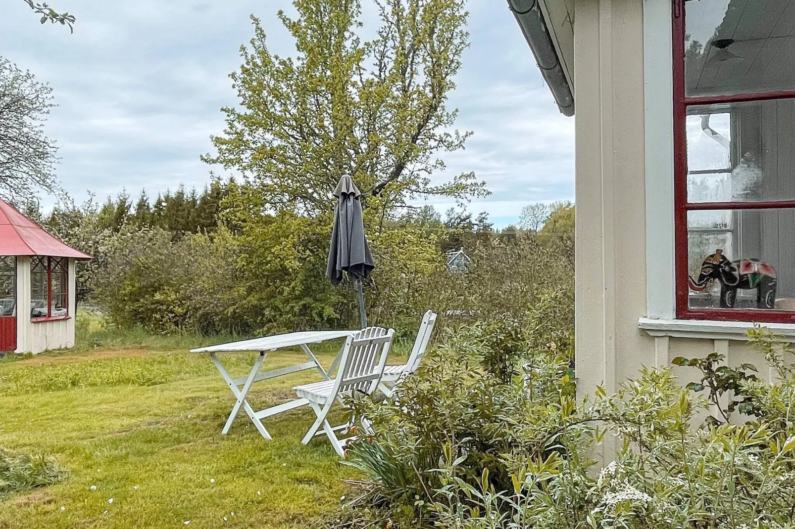 5 person holiday home in LIDKÖPING-By Traum-Outdoor