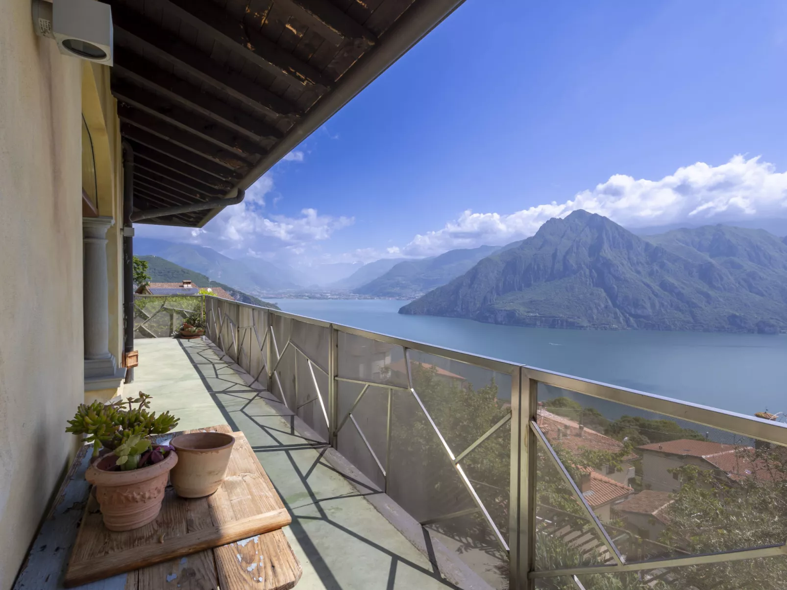 Xino Terrace View-Outside