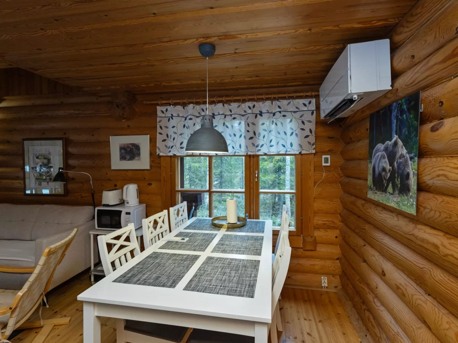 Varilan lomamajat nr1-Inside