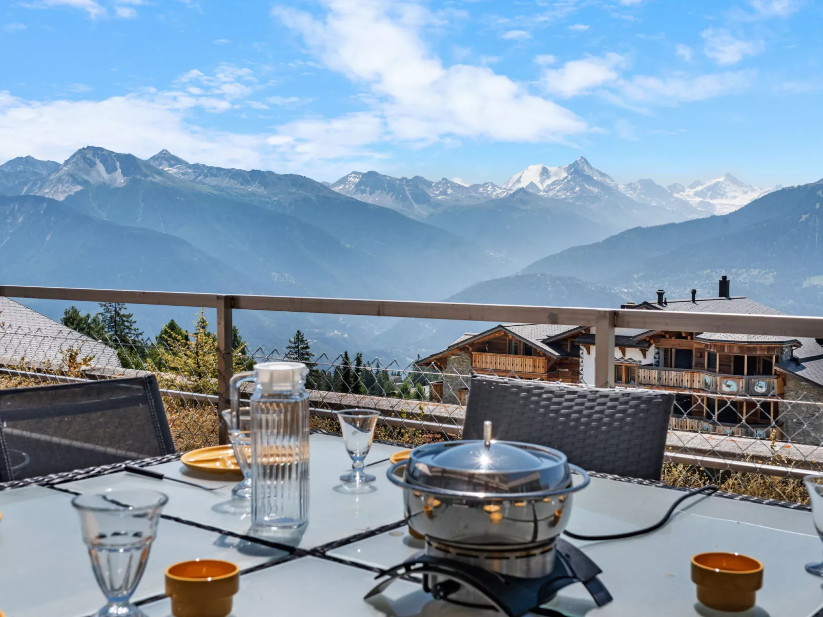 Jeanne D'Arc LOFT Montagne-Outside