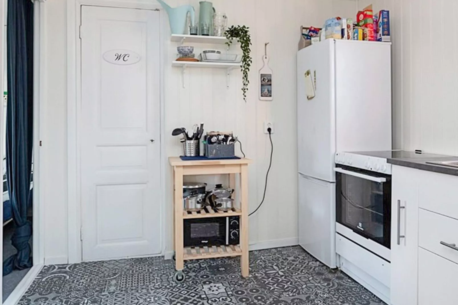 4 person holiday home in FÄRJESTADEN-By Traum-Indoor