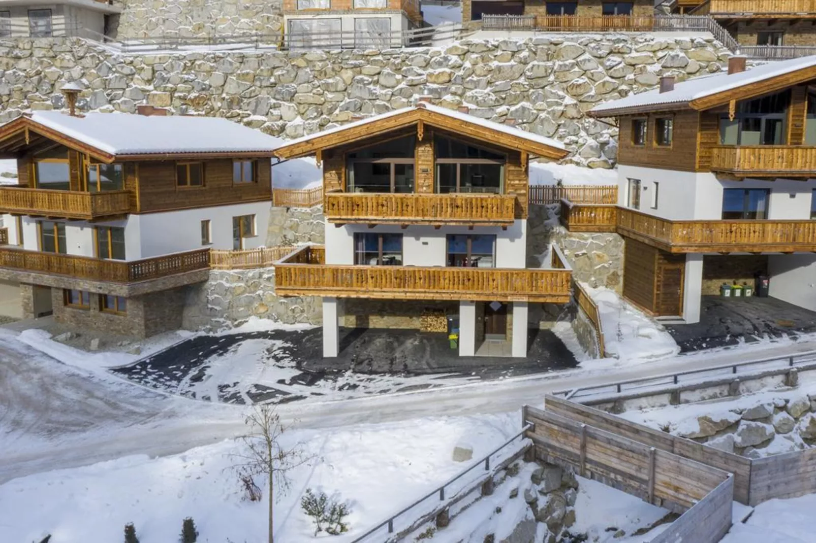 Nationalpark Chalet Säulspitze-Exterior in winter