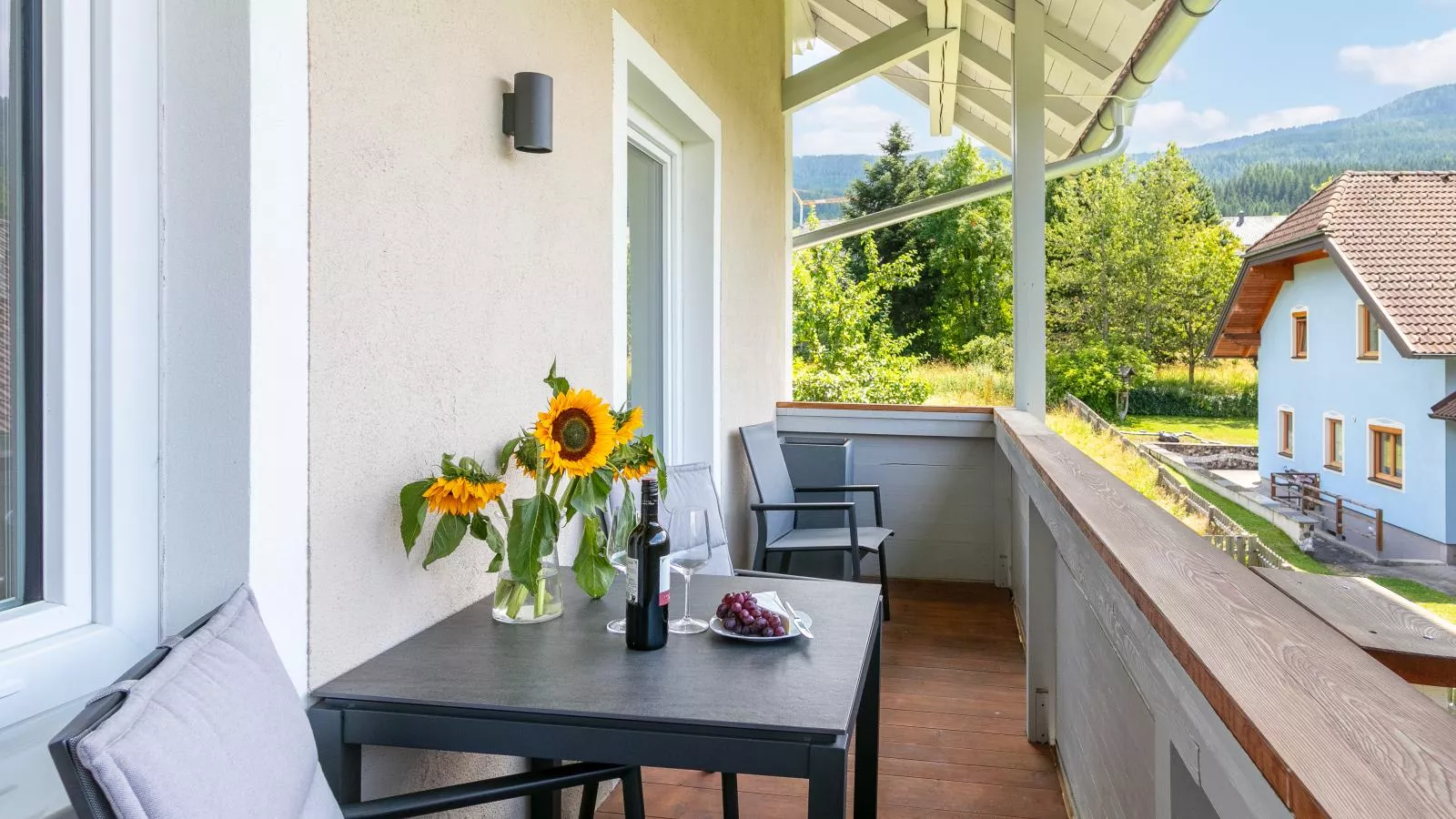 Eden Kleinbichl Top 7-Terrace balcony