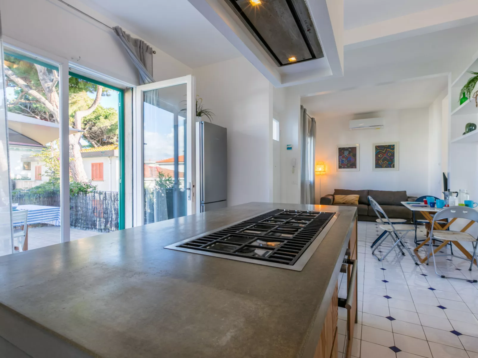 Apt Via Toselli-Inside
