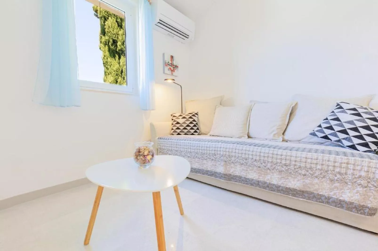 Lumbarda Resort Apartments - Superior One bedroom Apartment  B8-Wohnzimmer