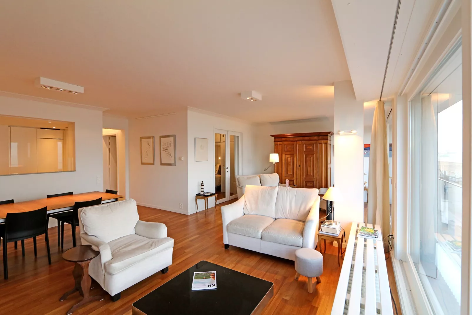 Vivaldi 34  Stpl - Living room