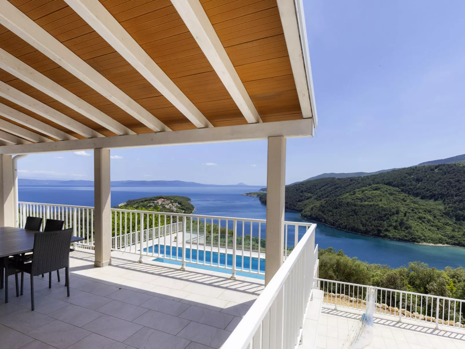 Villa Ena - Draußen