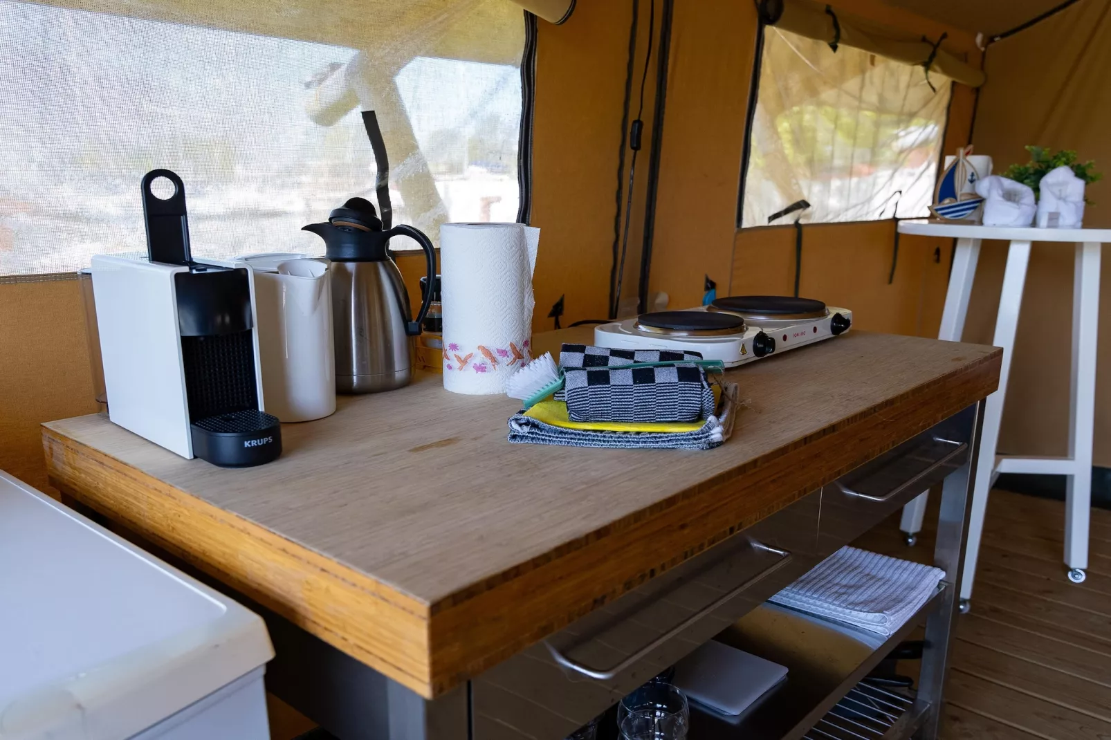 Safari tent Heeg 4 persons-Dining room