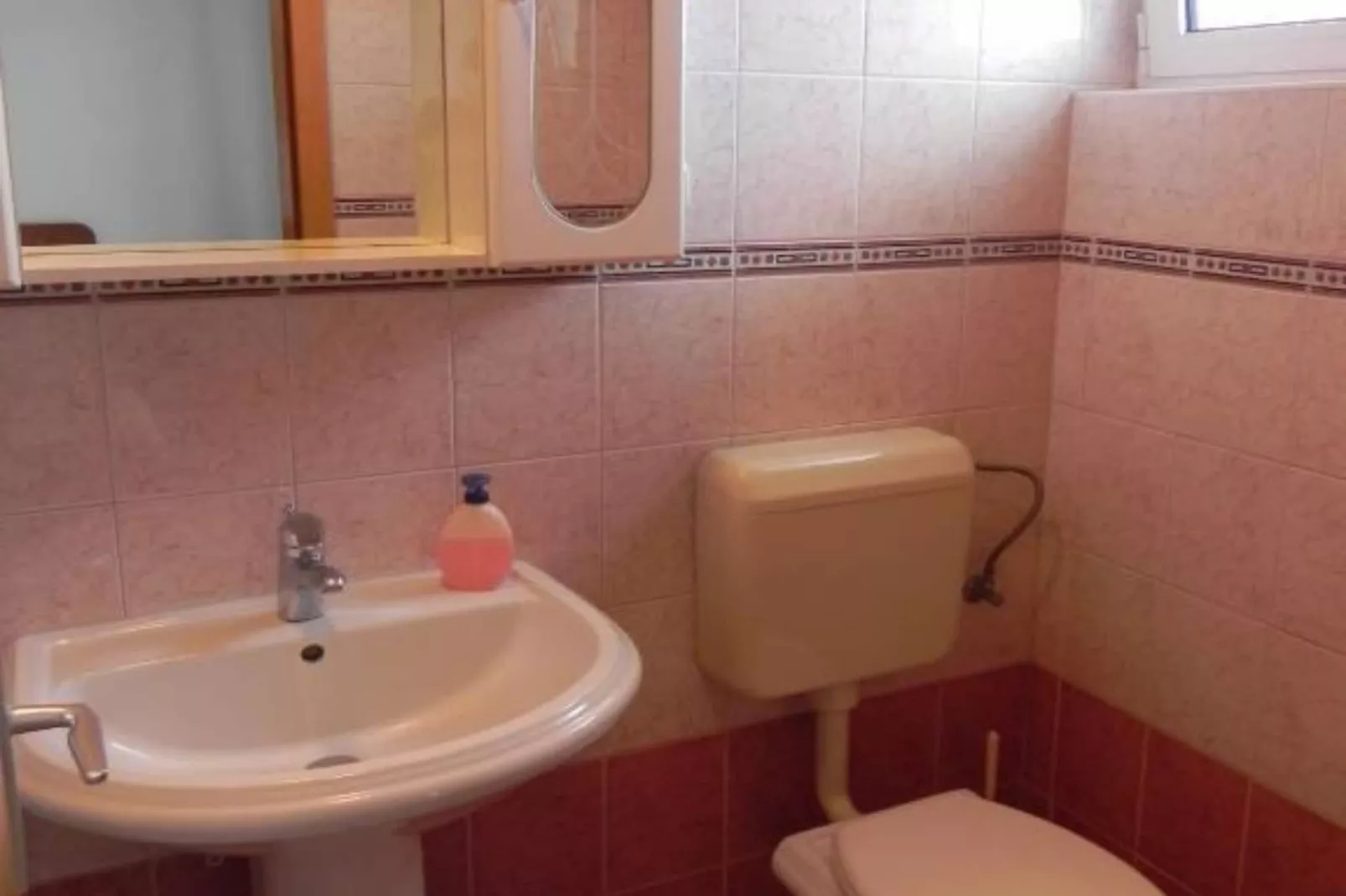 Apartments Trogrlić - Studio with Balcony-Salle de bain