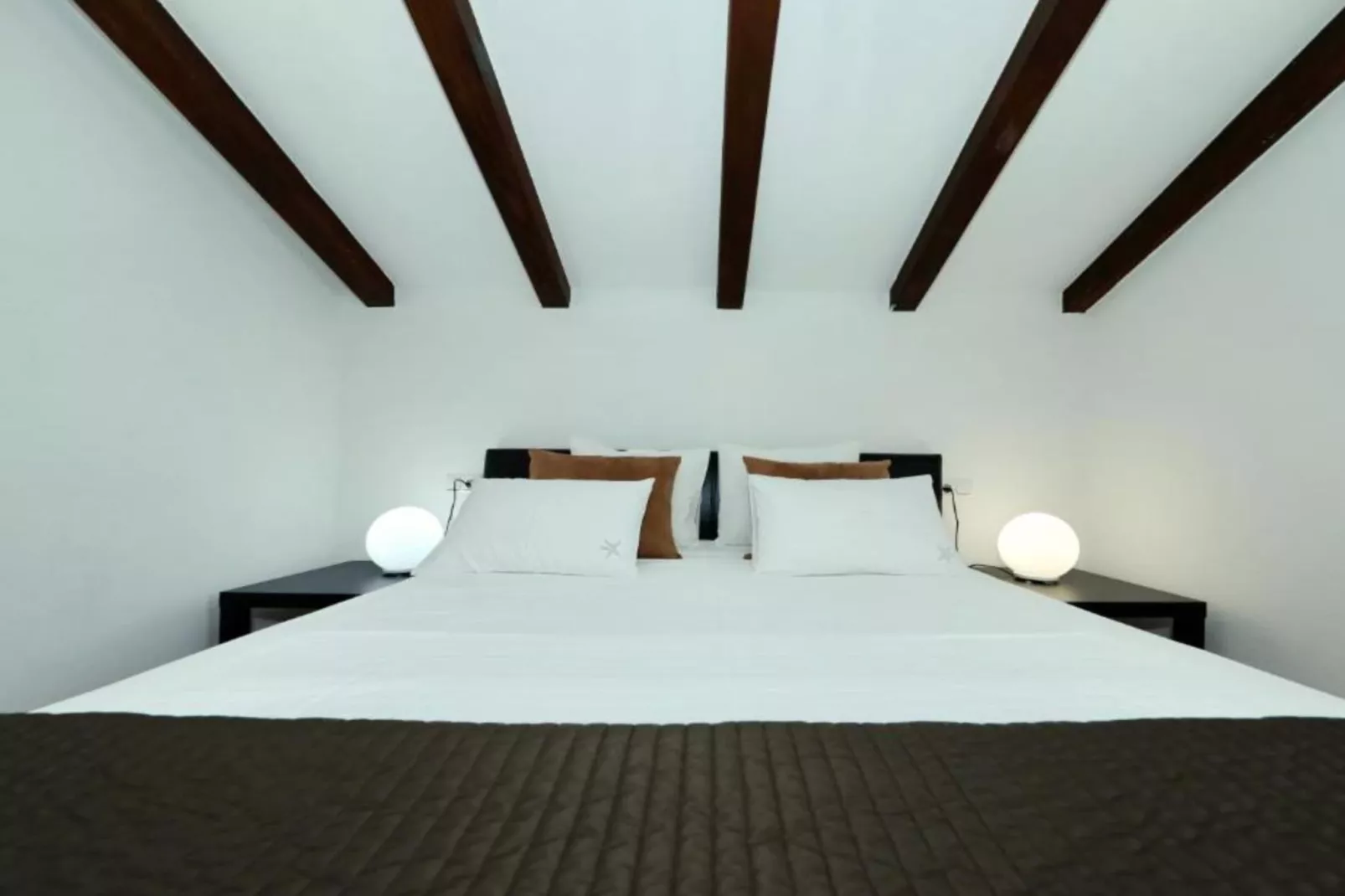 Holiday Home Mirta - Three Bedroom Holiday Home with terrace-Bedroom