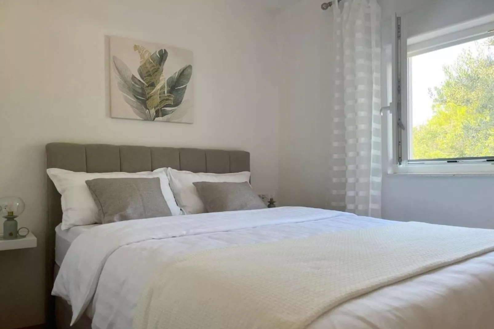Apartments Fortuna - Studio Apartment with Balcony