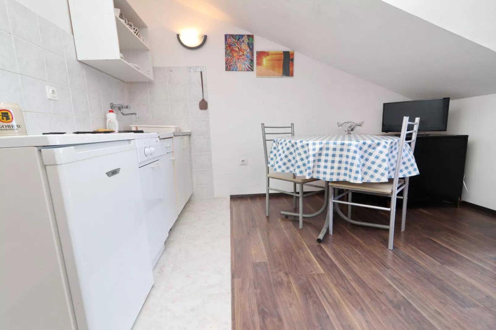 Apartments Karbuni By The Sea - One Bedroom apartment with Terrace and Sea View (A4) U REDU-Küche