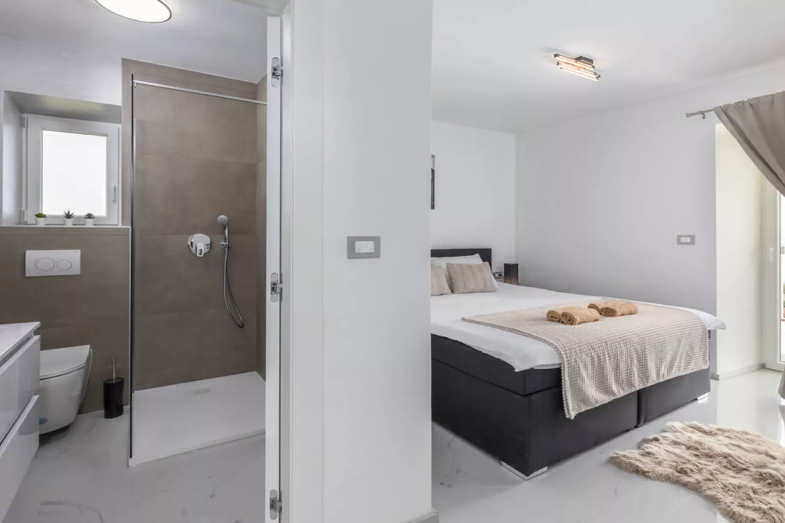 Apartments Bregha - Three Bedroom Apartment with Sea View-Schlafzimmer
