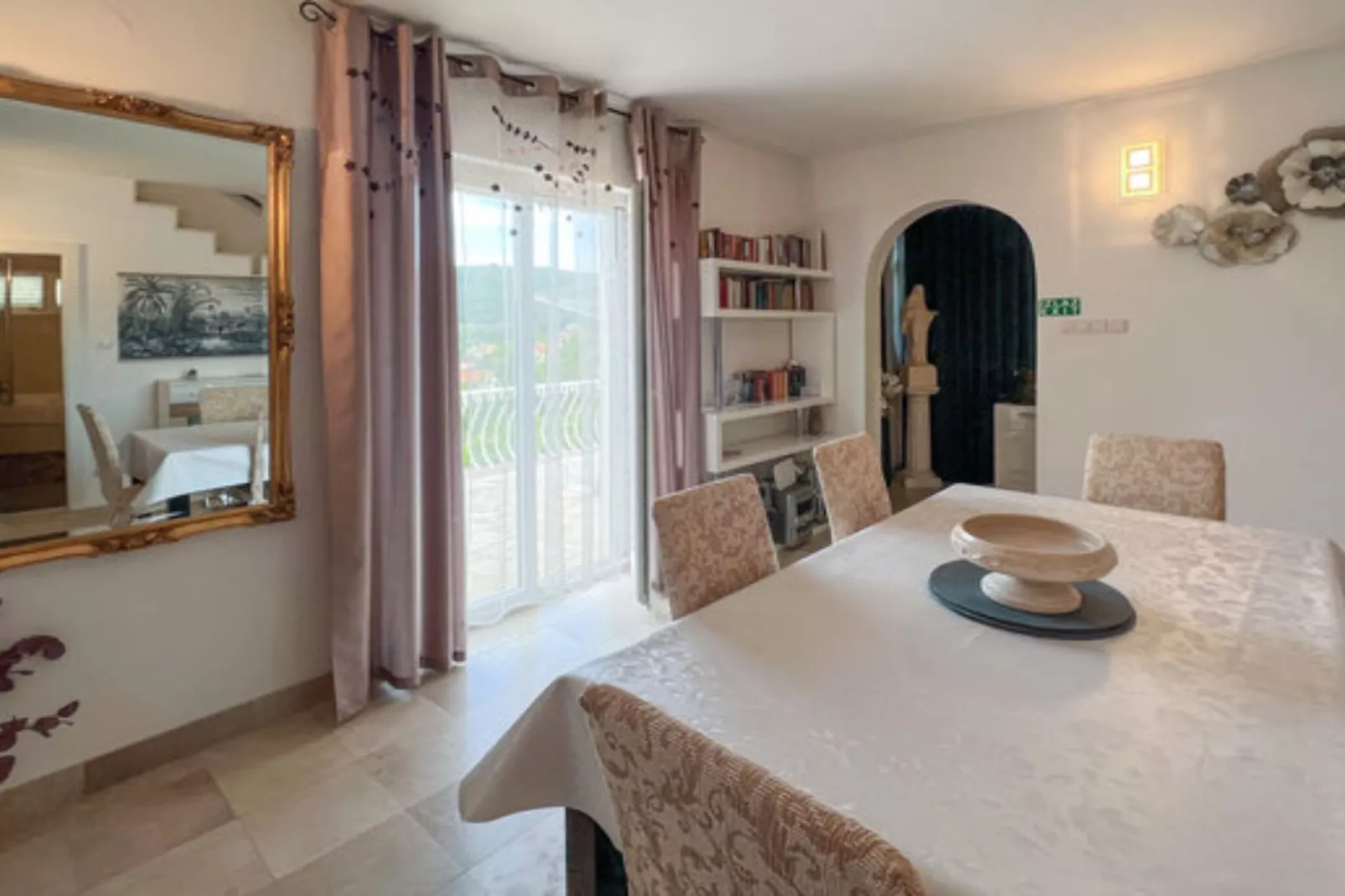 Holiday Home Aurora - Three bedroom Holiday Home-Salle à manger