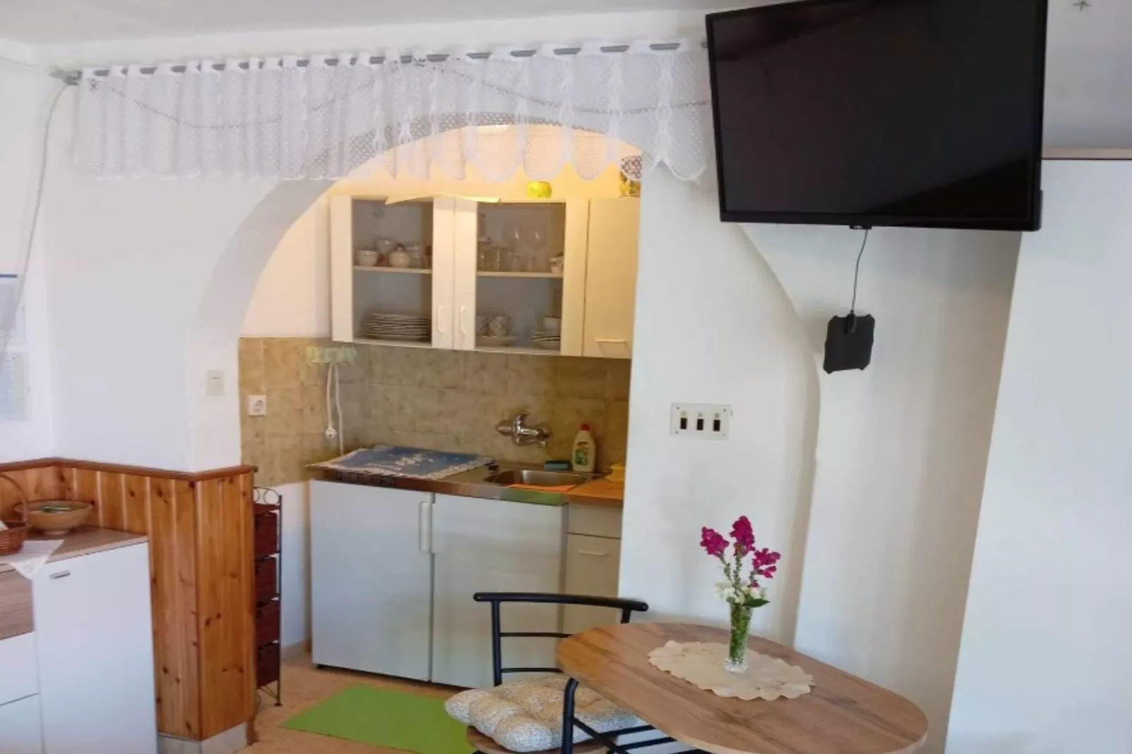 Apartments Julia - Studio Apartment Julia 6-Cuisine