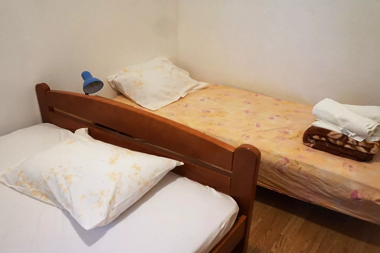 Beach House Žuljana - Two Bedroom Apartment with Terrace 2-Bedroom