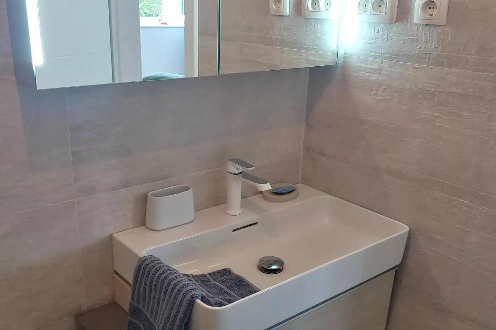 Beach Apartments Šolta - Studio Apartment with Sea View 2-Salle de bain