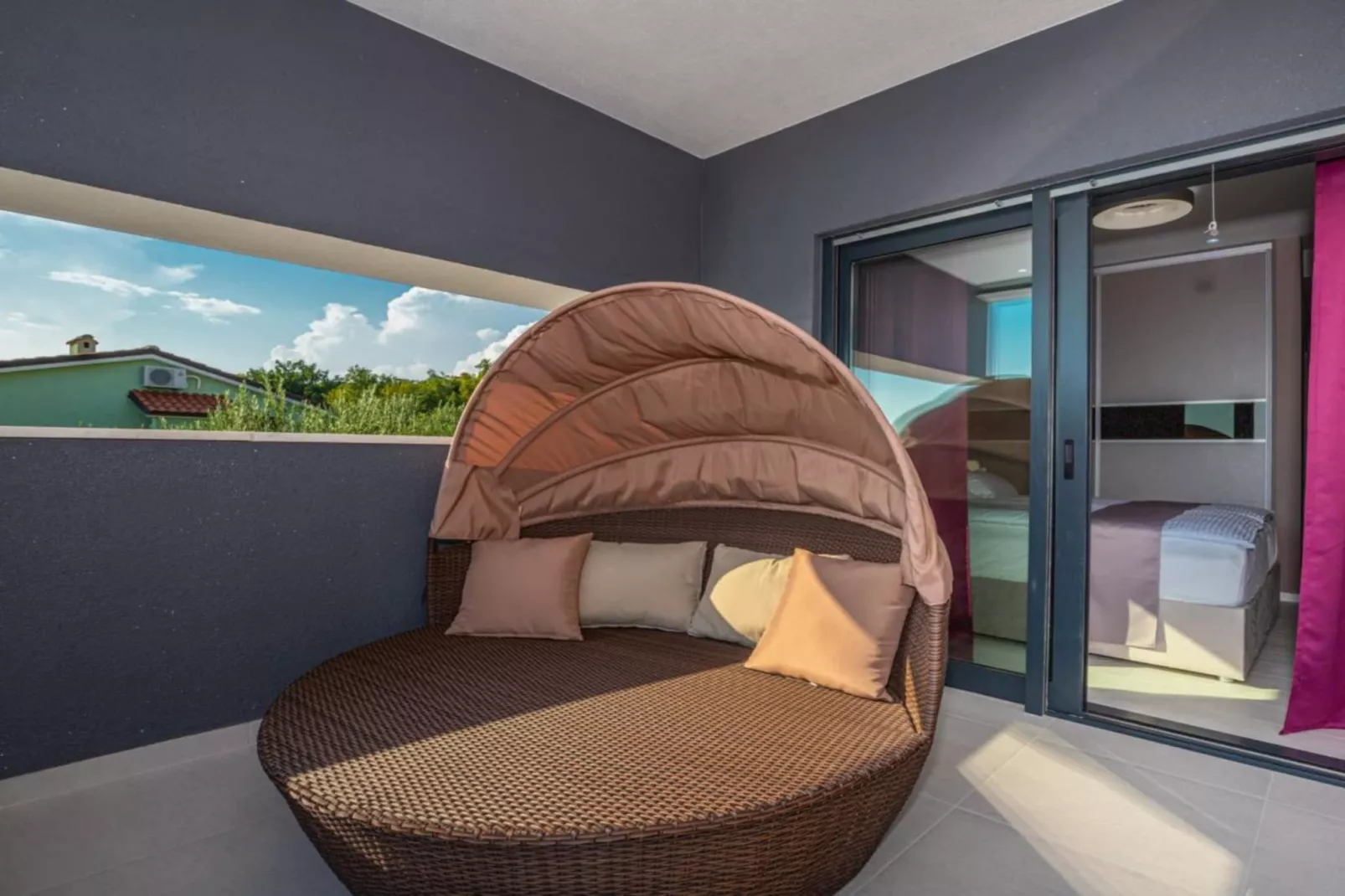 Lorena Stylish Sea View Villa - Four Bedroom Villa with Private Pool-Wohnzimmer