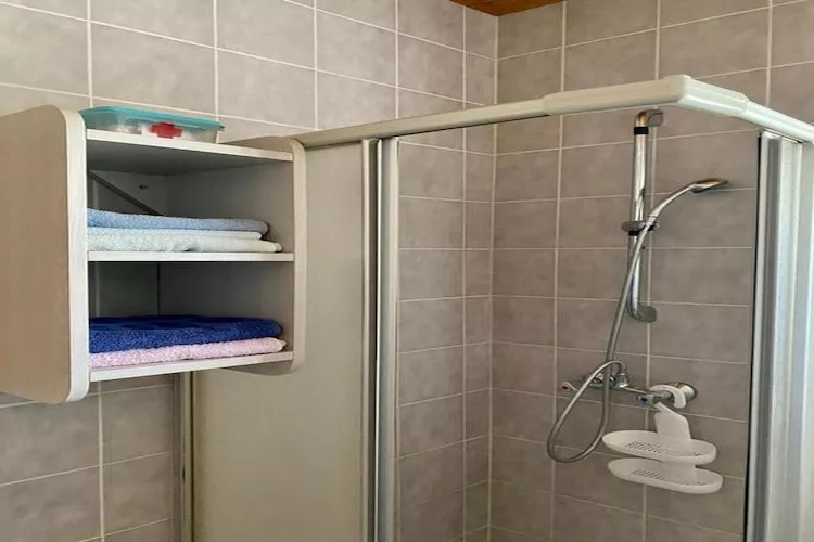 Apartment Idea - One Bedroom Apartment with Balcony and Sea View - A1 - Biser (865675902)-Bathroom