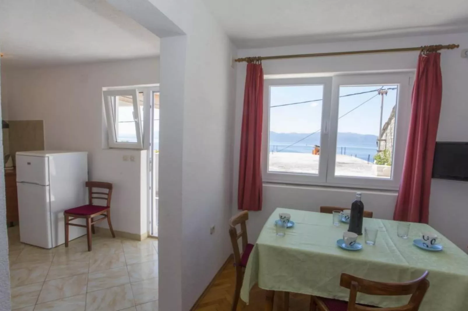 Two Bedroom Apartment with Terrace (A4+1)-Dining room
