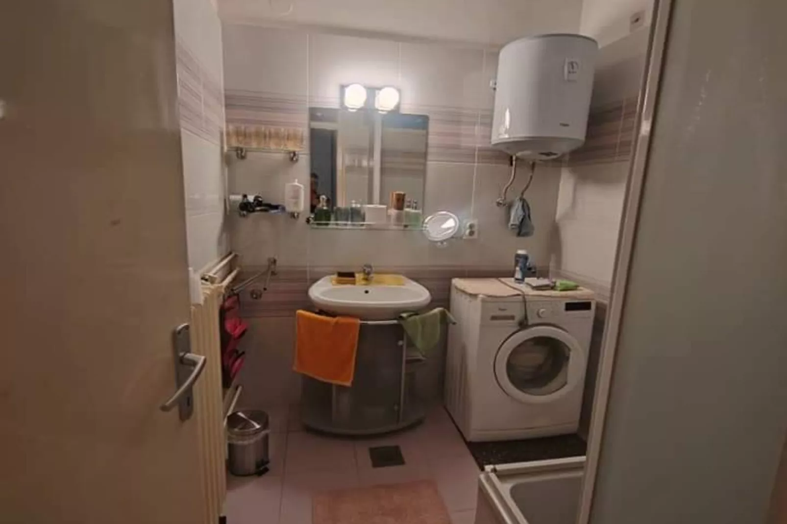 Apartment Korzo - Two Bedroom apartment-Bathroom