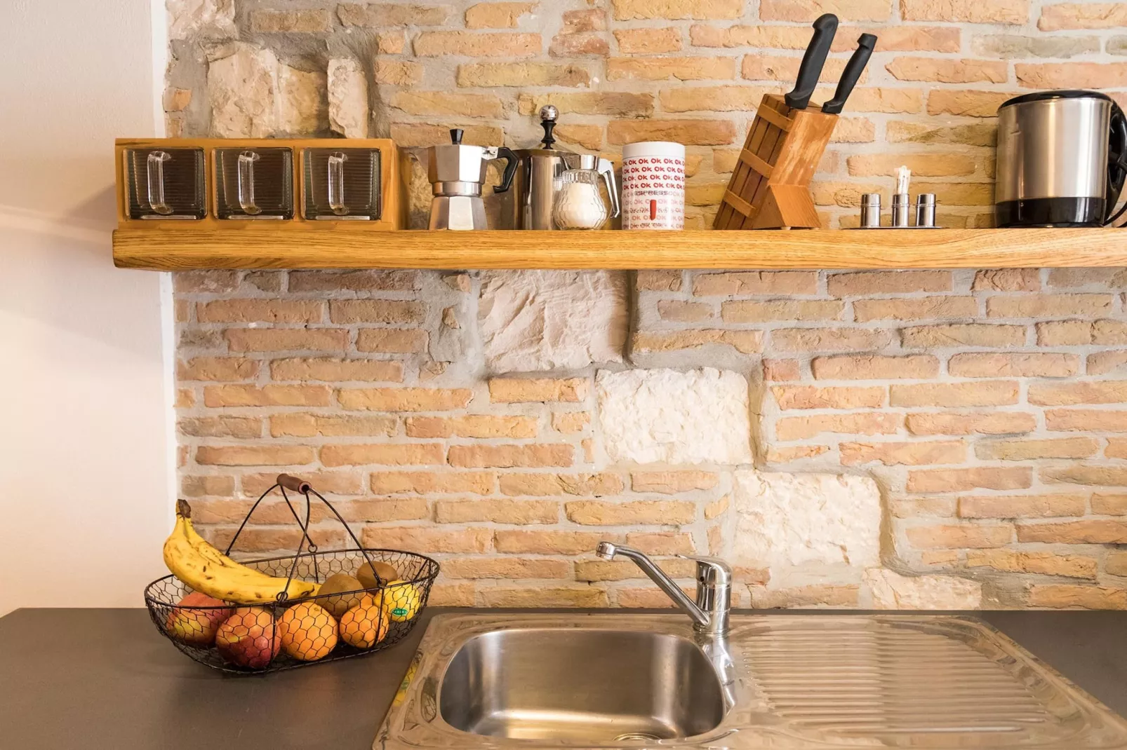 Rovinj City Haven - One Bedroom Apartment-Kitchen