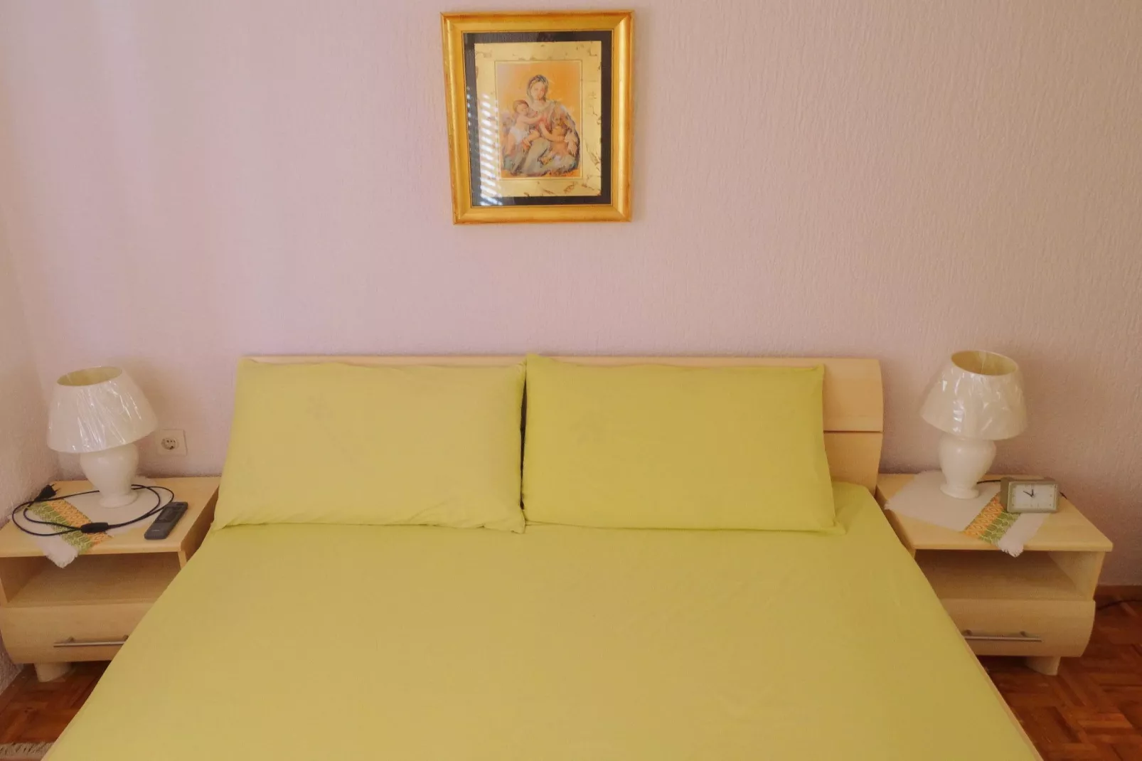 Lush and Sunny Apartment with Balcony and Sea View - Two Bedroom Apartment with Balcony and Sea View