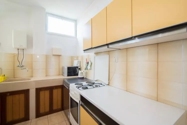 Apartment Vrandecic - Two Bedroom Apartment with Garden Terrace (Žarka) (ST)-Cuisine