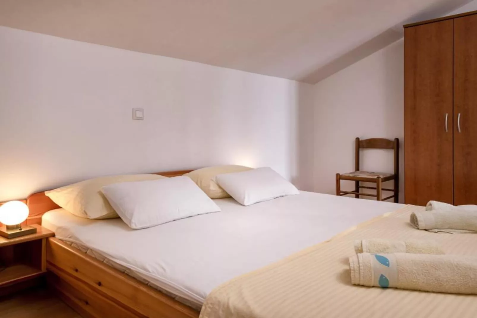 Dolac Green Side Apartments - Two Bedroom Apartment 2