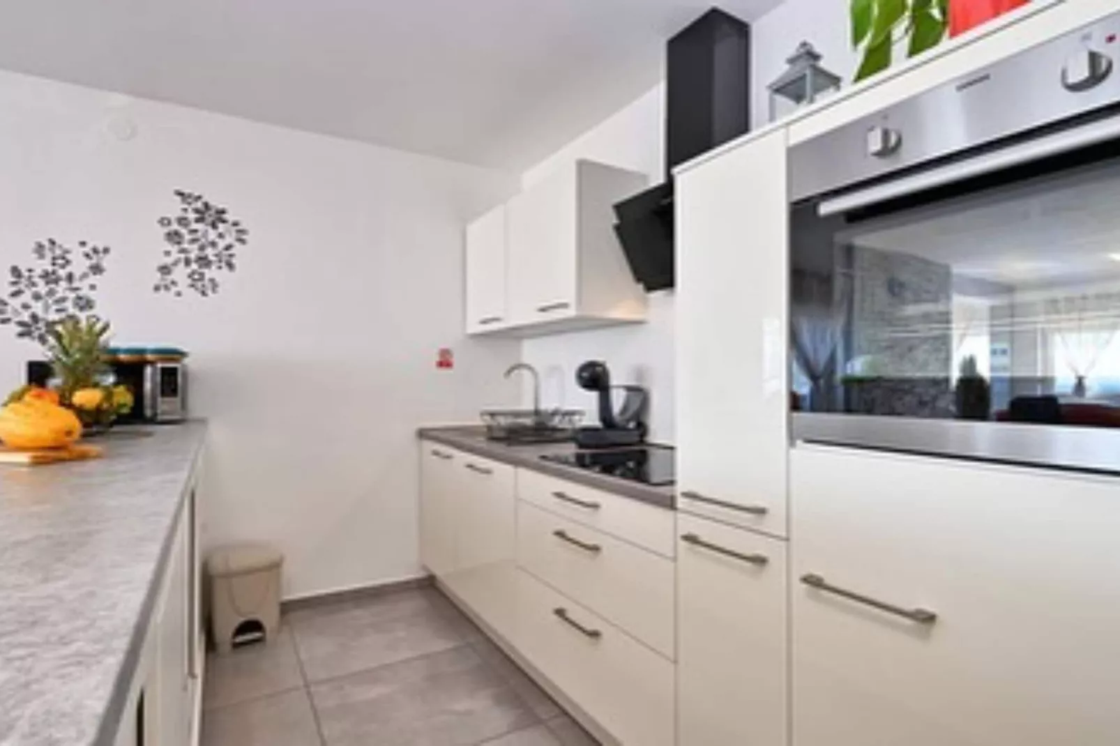 Villa Cerina - Three Bedorom Villa with Outdoor Swimming Pool-Cuisine