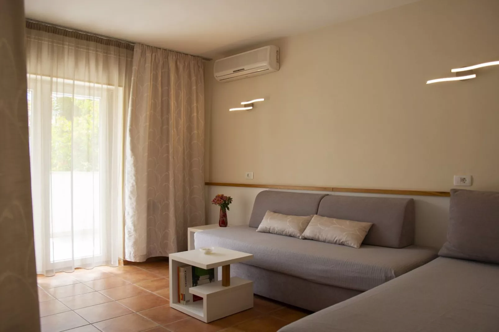 Apartments Alba - One Bedroom Apartment (Anna)-Bedroom