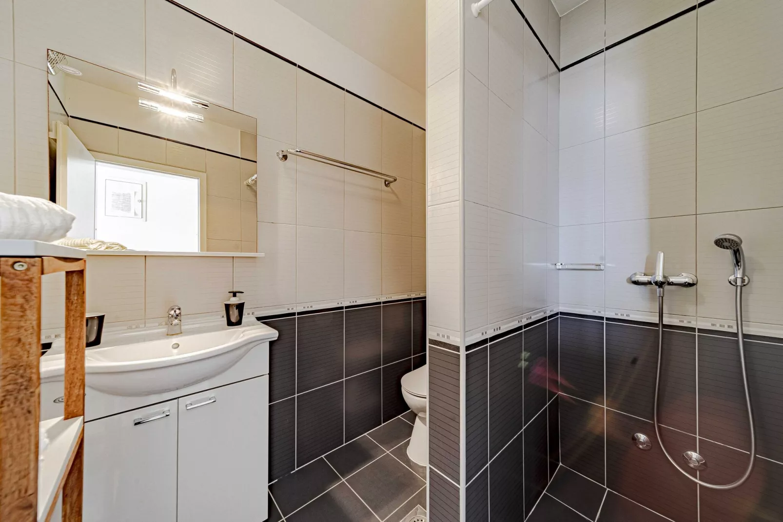 Apartment  Two bedroom 4-Badezimmer