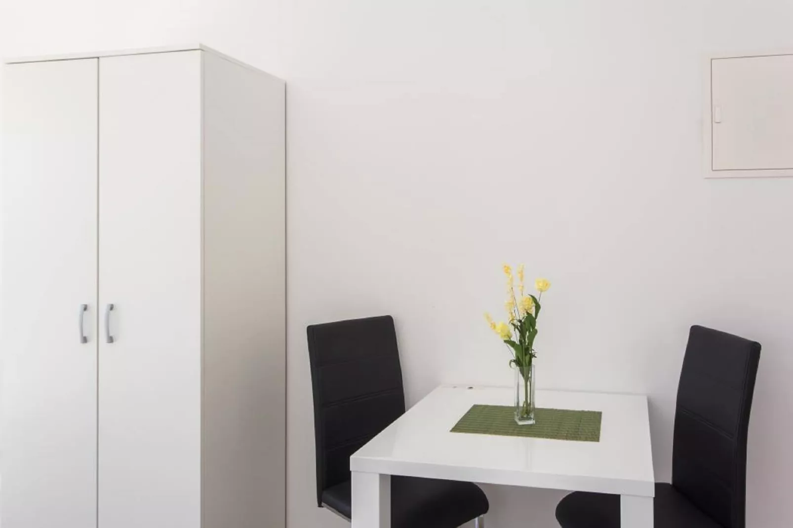 Studio Ari - Superior Studio Apartment with Terrace and Sea View (First Floor)-Bedroom